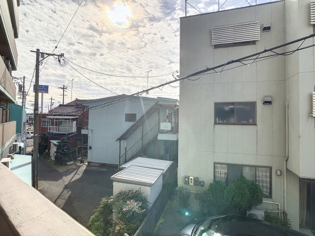 眺望　掲載写真は同型モデルを掲載しており実際のお部屋と仕様等が異な