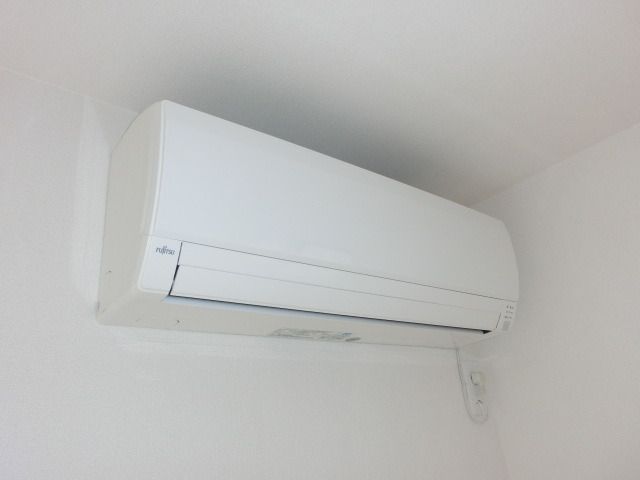 その他設備　エアコンあります