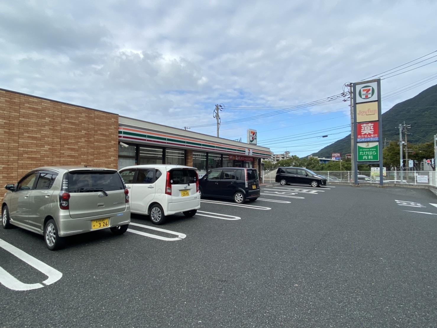 コンビニ　セブンイレブン門司稲積店（コンビニ）まで540m