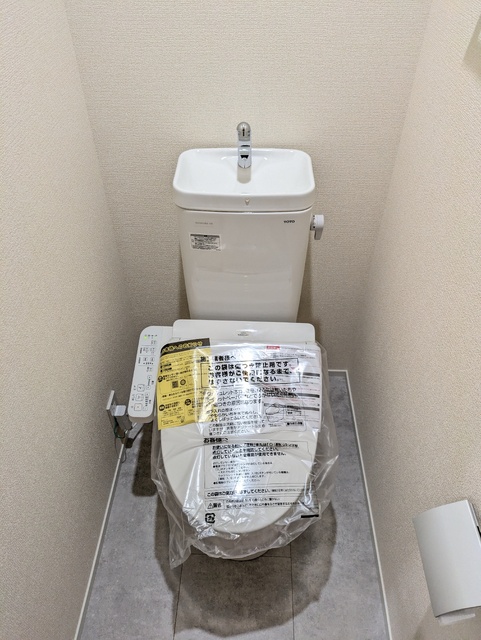 トイレ　各階にトイレ完備