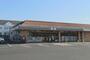 コンビニ　セブンイレブン足利坂西中央店（コンビニ）まで695m