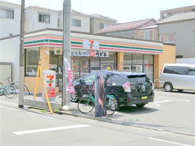 コンビニ　セブン-イレブン本羽田第三公園前店（コンビニ）まで353m