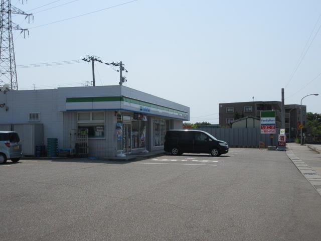 コンビニ　ファミリーマート金沢上安原店（コンビニ）まで534m