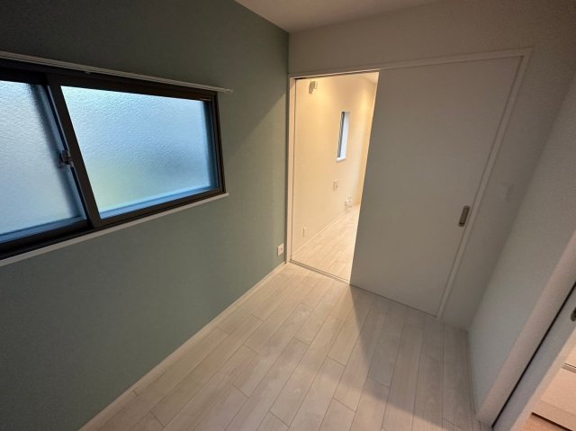 その他部屋・スペース　白を基調とした内装でおしゃれで、落ち着ける空間です。