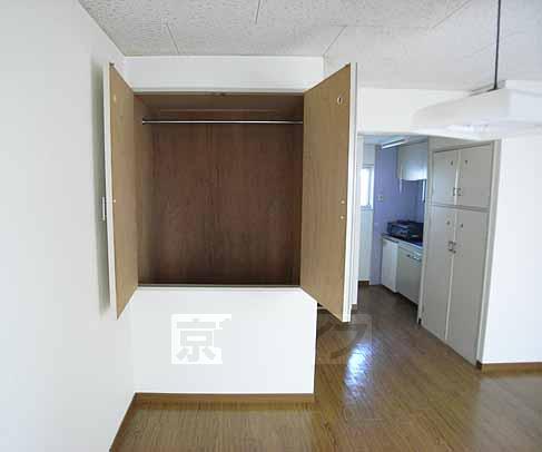 収納　奥行きのあるバルコニー