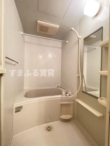 バス・シャワールーム　同仕様　同施工会社　風呂