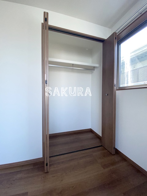 収納　お荷物の多い方でも安心のクローゼット付き♪