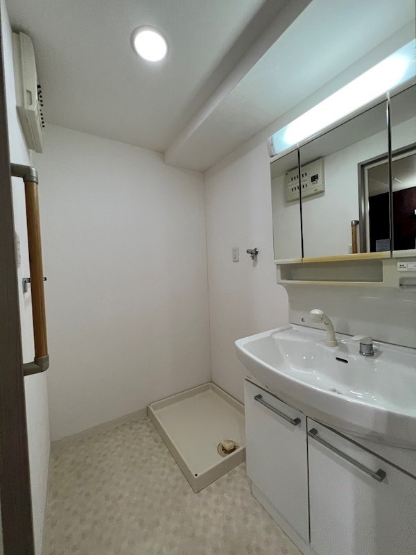 洗面設備　同仕様写真(3LDKタイプ)