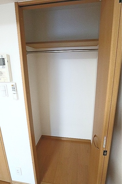 収納　クローゼット