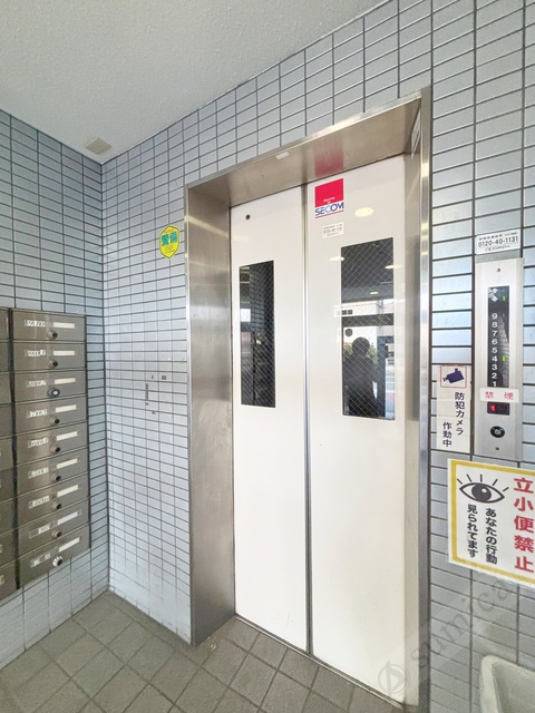 その他共有部分　エレベーターで重たい荷物もラクラク♪