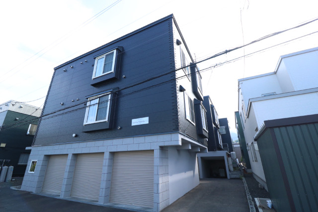 建物外観　綺麗な外観です♪