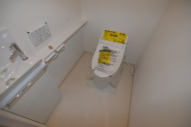 トイレ　コンパクトで使いやすいトイレです