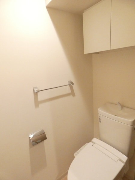 トイレ　※別部屋参考写真