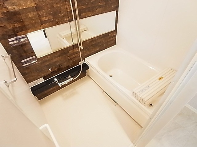 バス・シャワールーム　別部屋参考写真