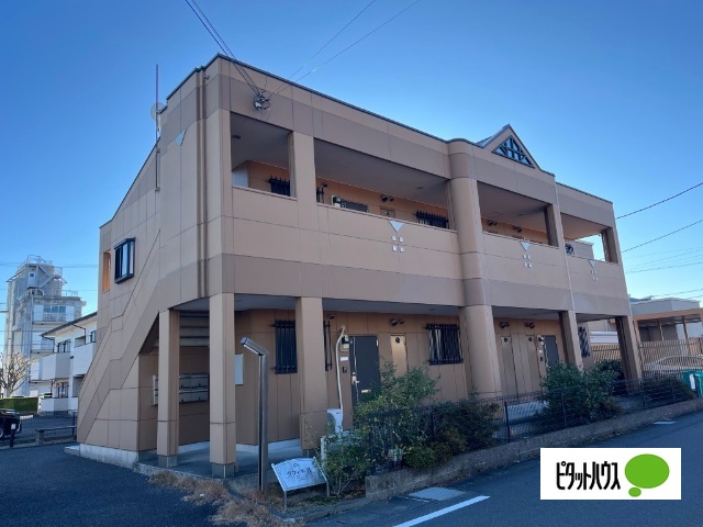 建物外観　外観写真（昼）