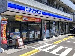 コンビニ　ローソン西水元三丁目店（コンビニ）まで614m