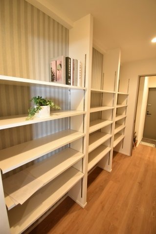 玄関　モデルルームの写真です