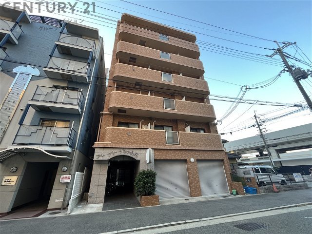 建物外観　オートロック付きで安心♪
