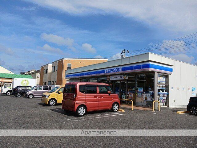 コンビニ　ローソン坂井東二丁目店（コンビニ）まで600m