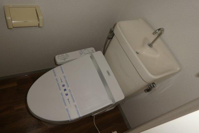 トイレ　ウォシュレット