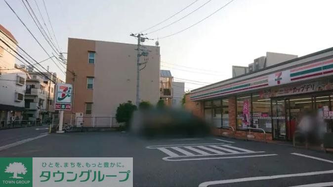 コンビニ　セブンイレブン練馬石神井町2丁目店（コンビニ）まで120m