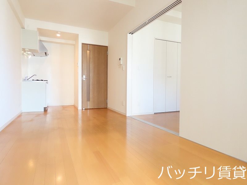 居室・リビング　写真は別号室イメージの為、現状を優先致します
