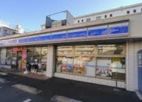 コンビニ　ローソン中野本町新橋通り店（コンビニ）まで157m