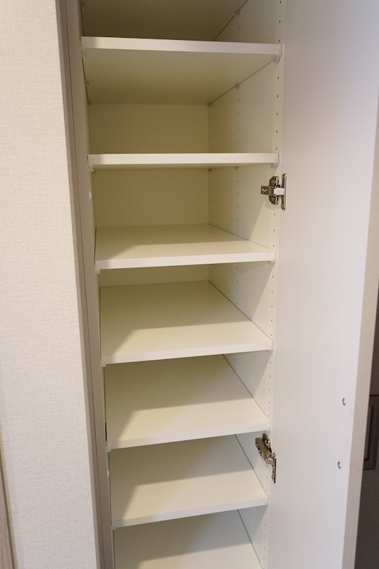 収納　シューズボックス