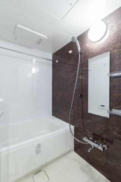 バス・シャワールーム　※写真は同タイプ住戸です。