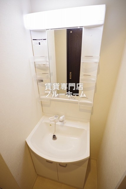 洗面設備　独立洗面台あります！