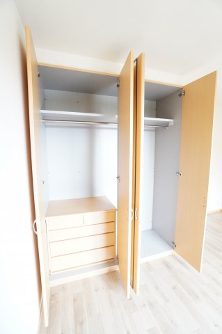 収納　※同物件・反転タイプの写真です。
