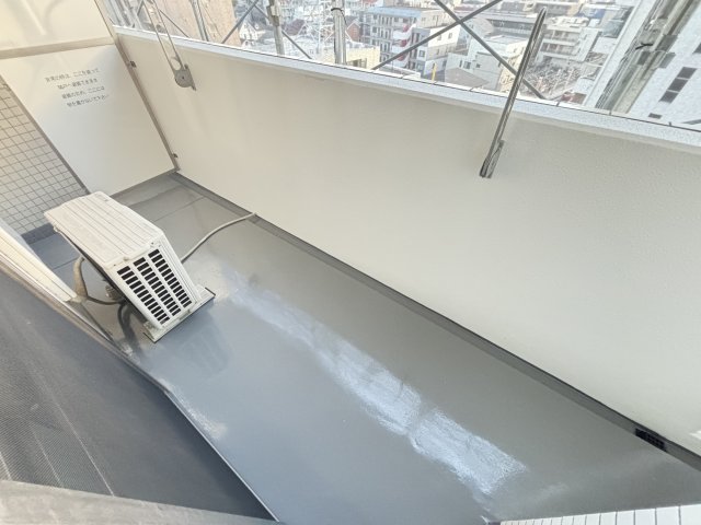 バルコニー　※別号室の参考写真です。
