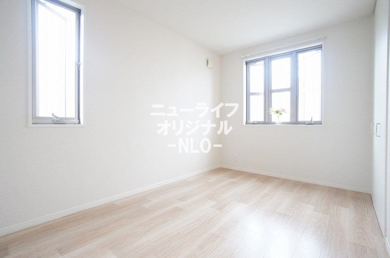 その他部屋・スペース　白を基調とした明るいお部屋で、インテリアが映えます！