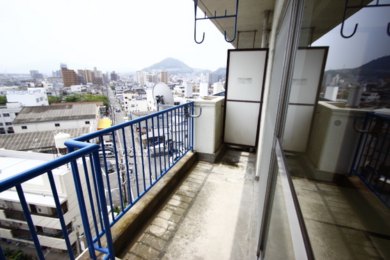 バルコニー　※別部屋の写真です