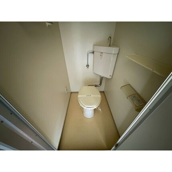 エクレール公園通のトイレ写真