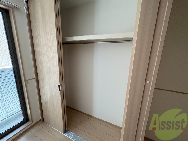 収納　収納は奥行きがあり荷物が多くても大丈夫です。