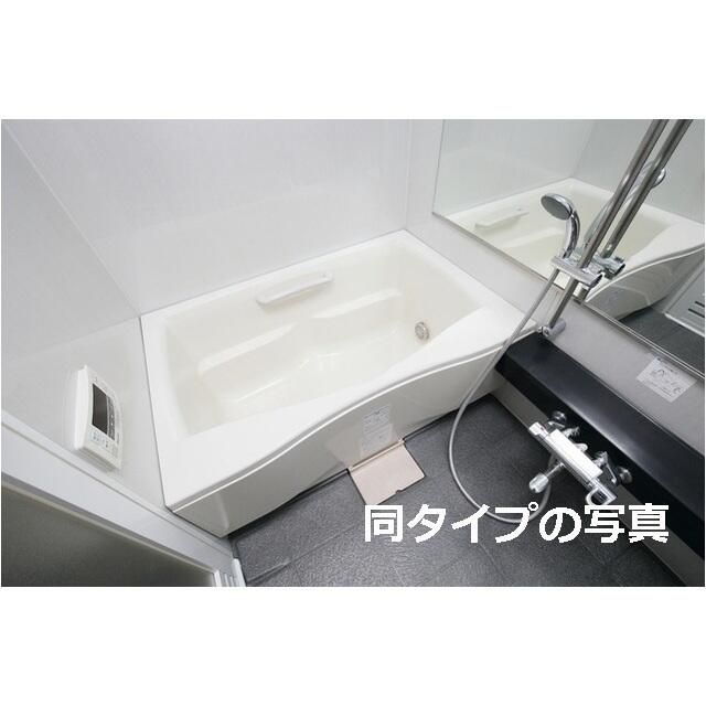 バス・シャワールーム　写真は同タイプ住居です