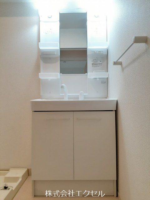 洗面設備　独立洗面台です。