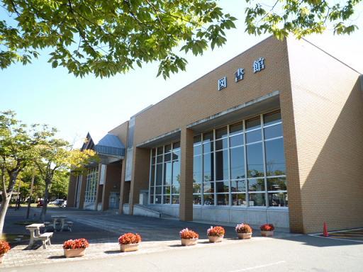 図書館　図書館（図書館）まで383m
