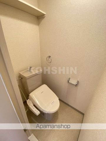 シュプレーム堺のトイレ写真