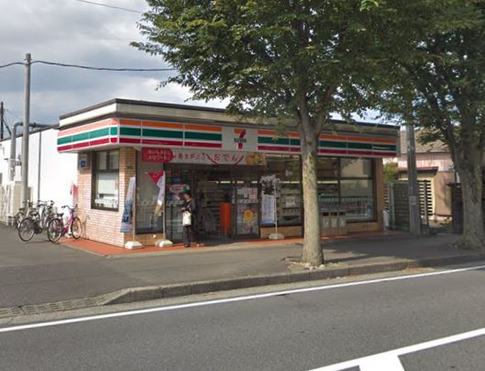 コンビニ　セブンイレブン横山店（コンビニ）まで352m