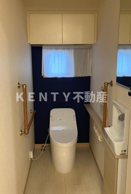 トイレ　シンプルで使いやすいトイレです