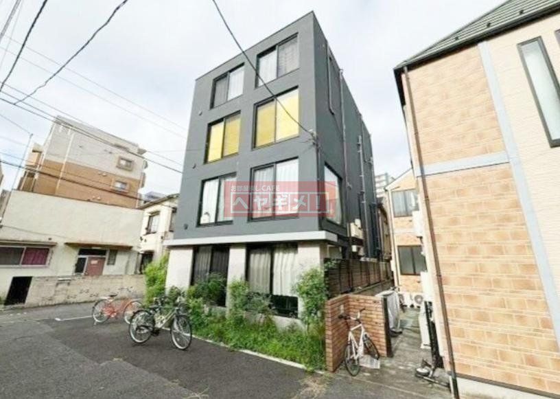 エントランス　外観