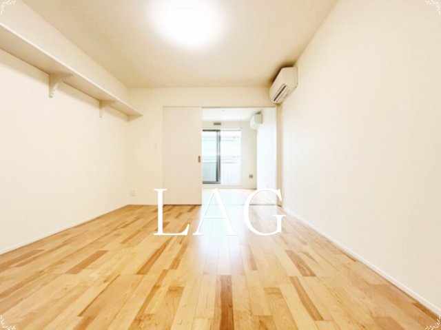 居室・リビング　洋室のお部屋です。