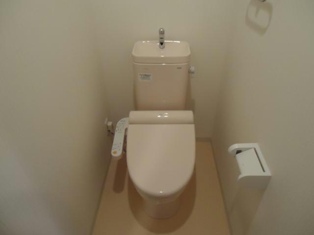トイレ　別部屋参考写真