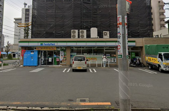 コンビニ　ファミリーマート 則武本通店（コンビニ）まで286m