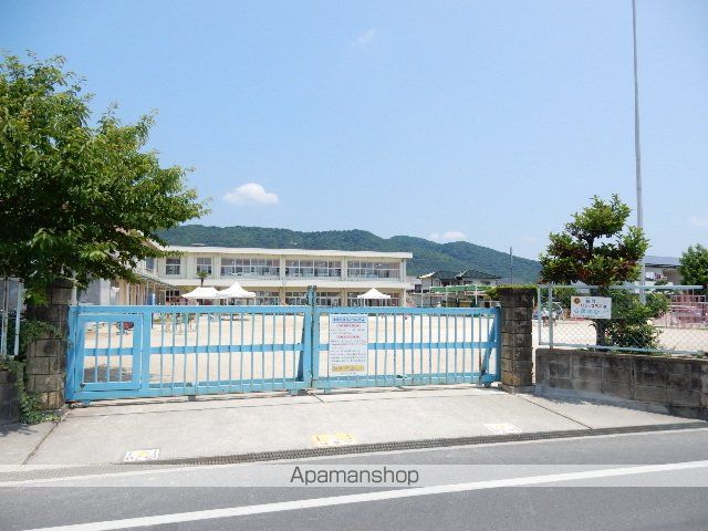 幼稚園・保育園　高島幼稚園（幼稚園・保育園）まで1500m