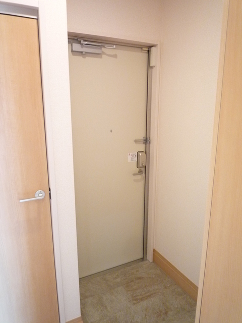 玄関　別部屋のお写真です