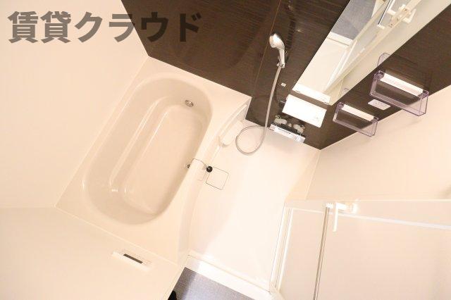 バス・シャワールーム　お風呂で日々の疲れを落としましょう