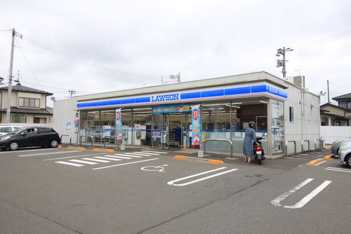 コンビニ　ローソン　仙台愛子中央一丁目店（コンビニ）まで700m